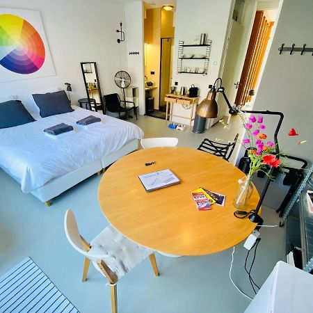 Private Studio With Free Car Parking Amsterdam Eksteriør billede