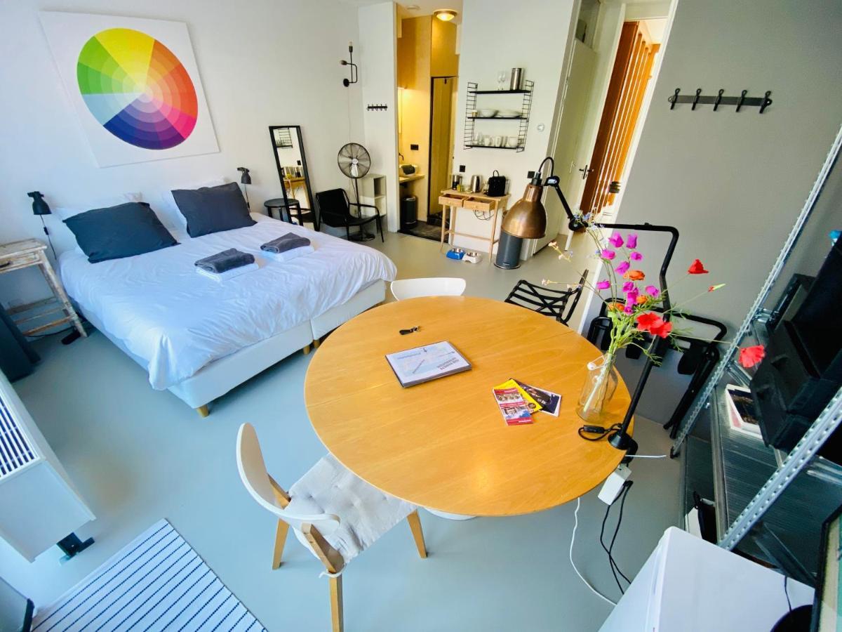 Private Studio With Free Car Parking Amsterdam Eksteriør billede